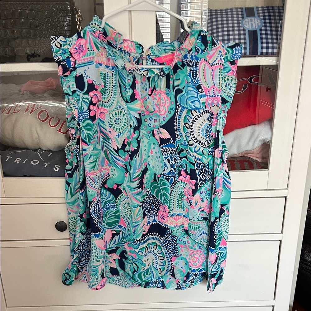 Lilly Pulitzer Vibrant Patterned Essie Top - Blue and Pink